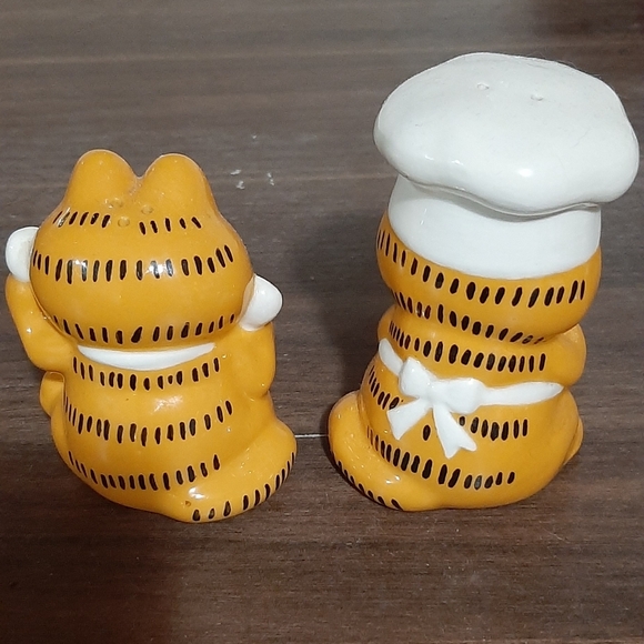 Garfield salt and pepper - Picture 2 of 3